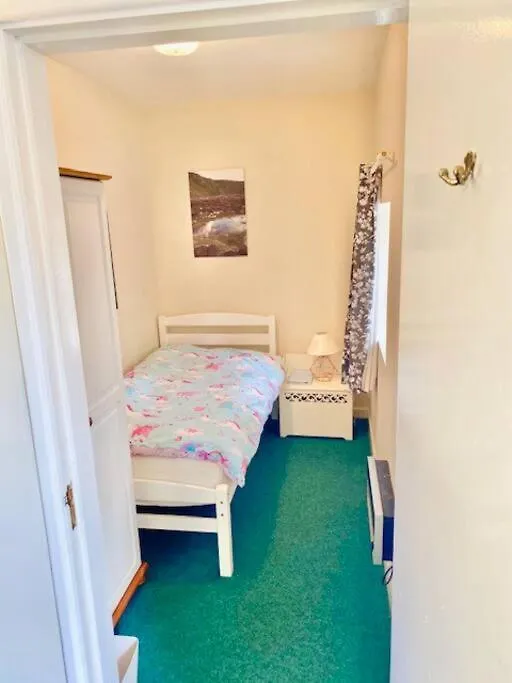 Cosy 2 Bed Cottage Next To Fota Wildlife Park Cork