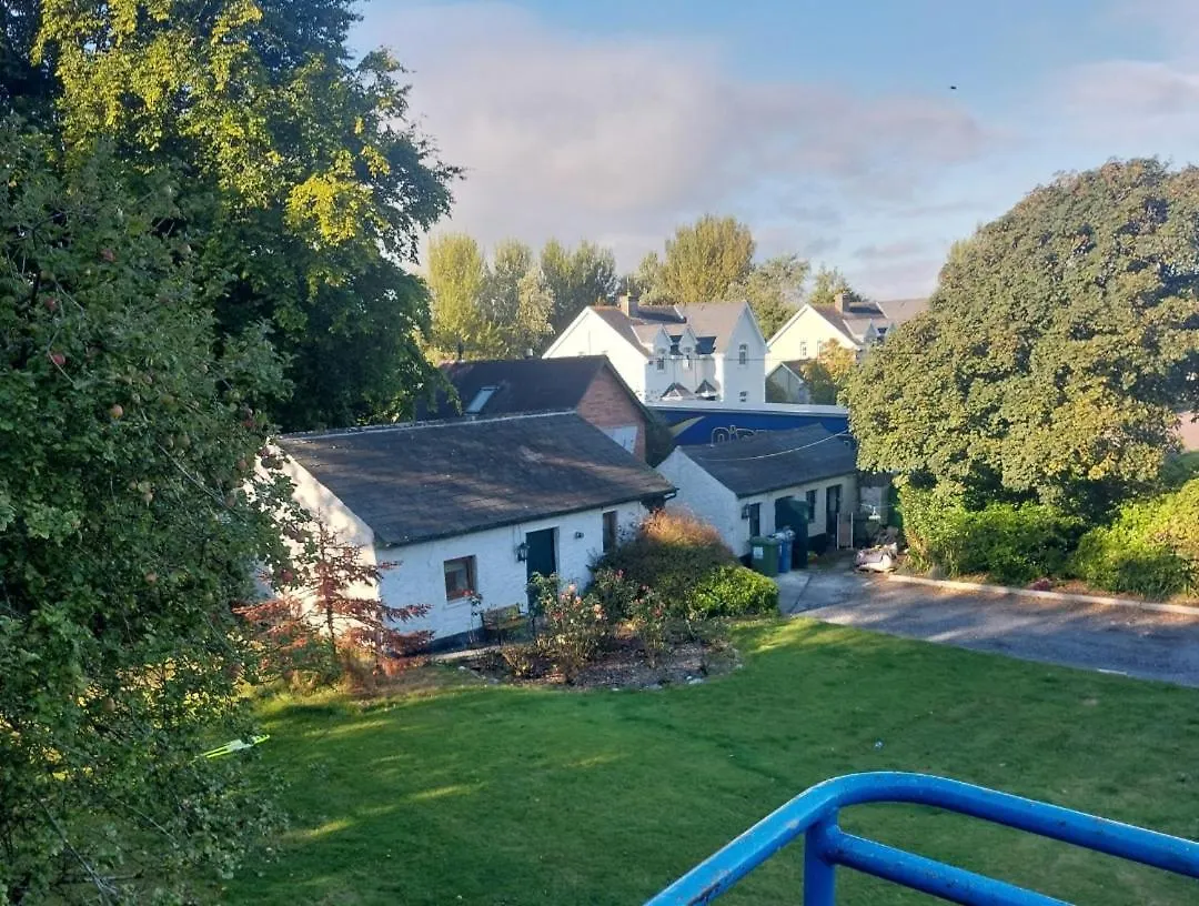 Holiday home Cosy 2 Bed Cottage Next To Fota Wildlife Park Cork